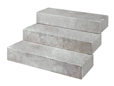 Muurblokken kalksteen Camino Grey blootgesteld