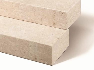Muurblokken kalksteen Camino Sand op maat gezaagd