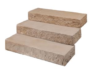 Muurblokken zandsteen Modak blootgelegd