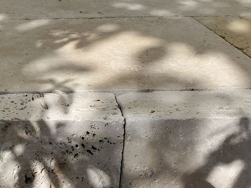 Klant_foto_Grlitz_gazon_rand_licht_en_schaduw