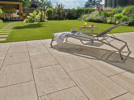 Natura platen met ligstoel