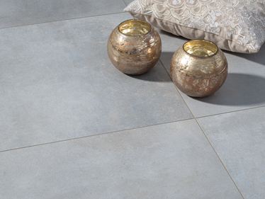 Pure Clay betonlook tegels met lantaarns