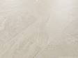 Close-up van Canyon Gold keramische tegels met leisteeneffect