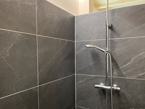 FSZ Canyon Leisteen douche schrg