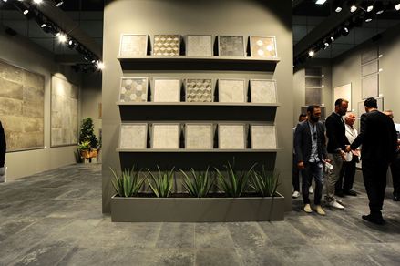 Grafische patronen, 3D-look; betonlook, natuursteenlook: trenddiversiteit zover het oog reikt