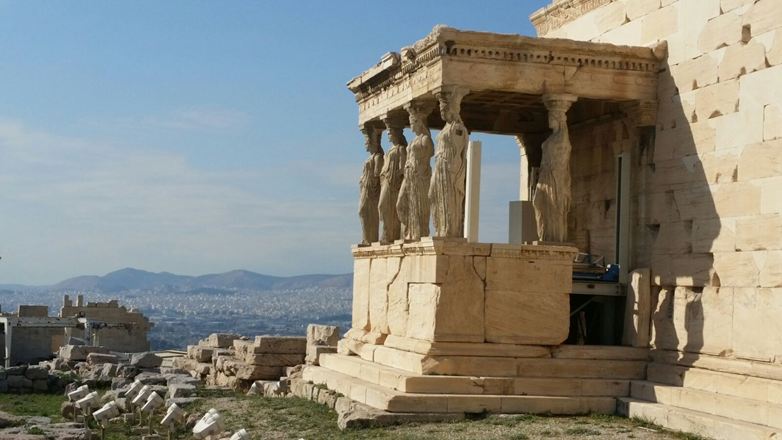 Een oude ruÃ¯ne van natuursteen in Griekenland